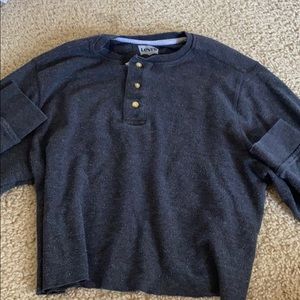 Cropped Levi’s button up shirt